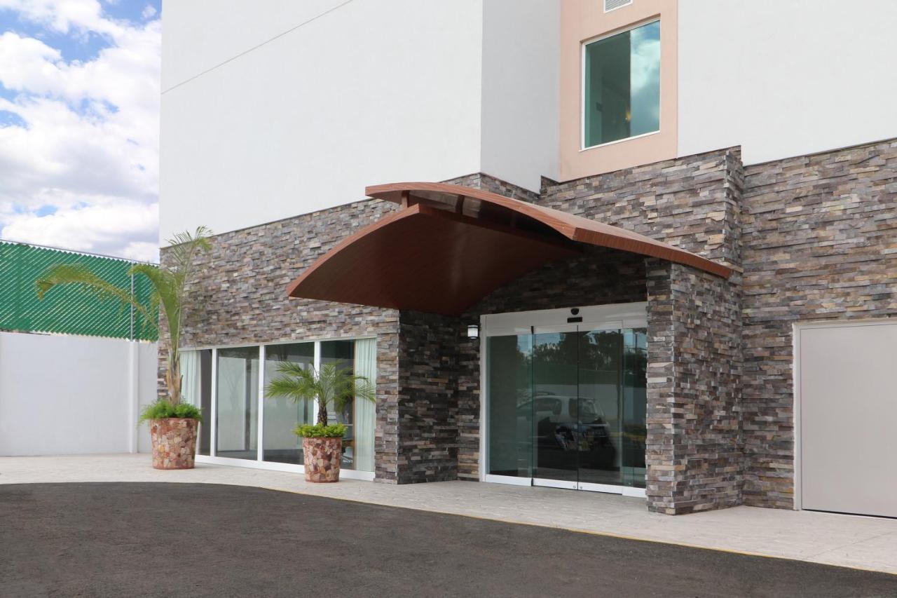 Candlewood Suites - Celaya By Ihg Exterior photo