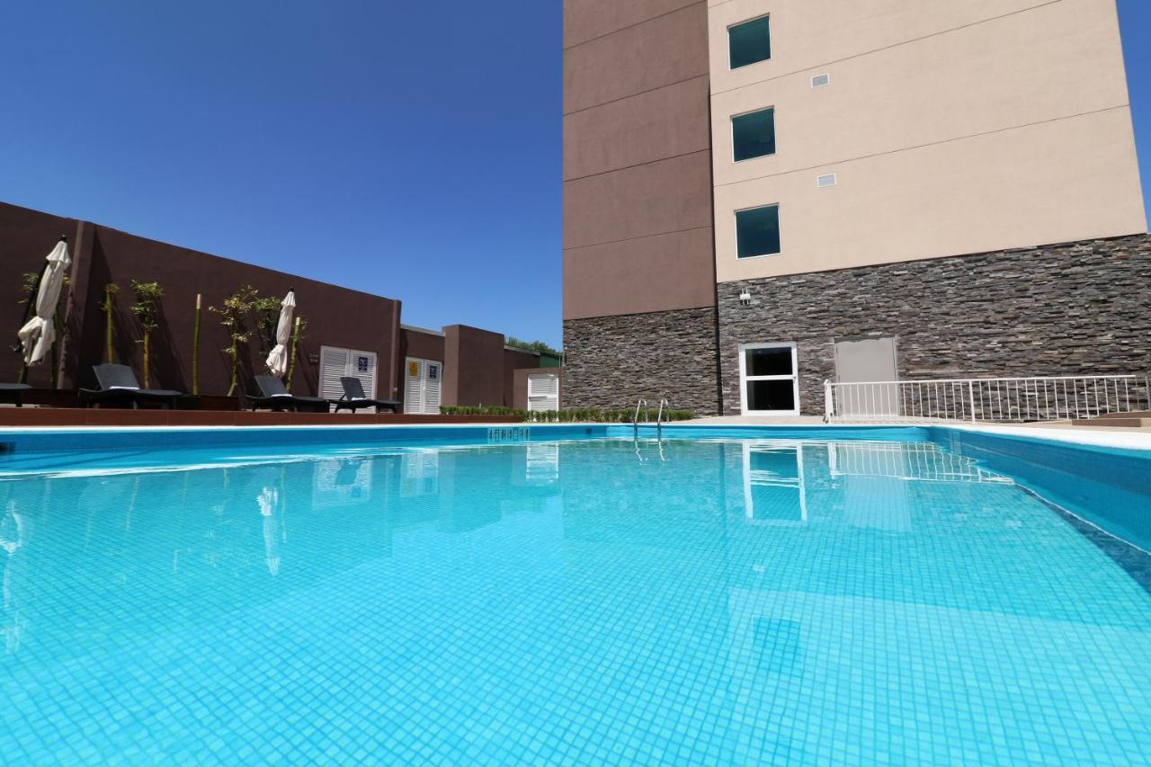 Candlewood Suites - Celaya By Ihg Exterior photo